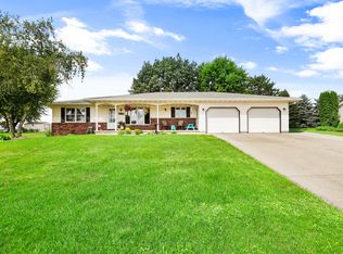 1904 Lincoln Ave, Stoughton, WI 53589