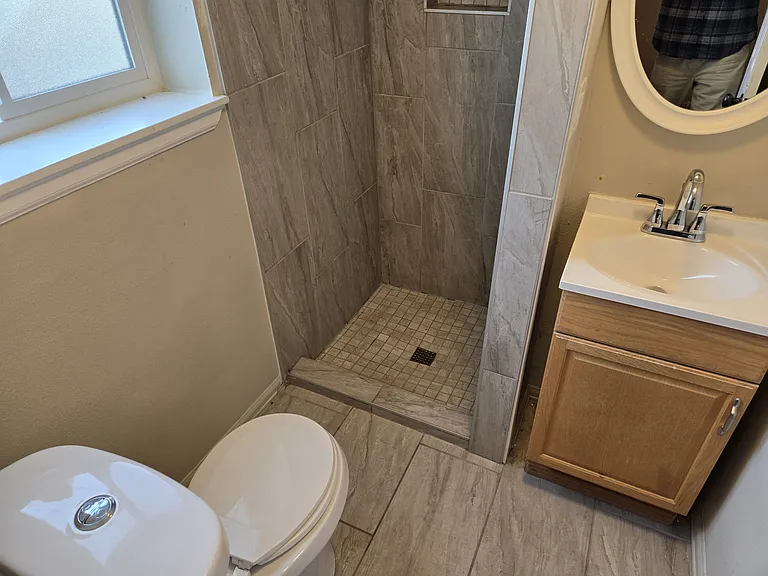 837 Hayden Dr — Photo 14