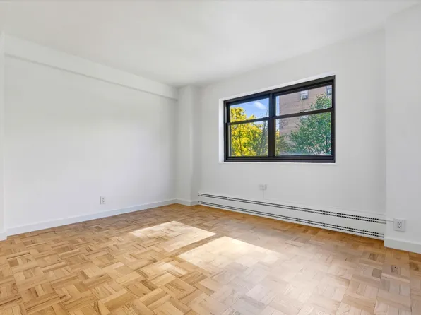 21-15 34th Avenue image 14 of 21