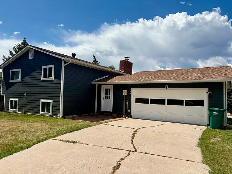 back of house where tenant entrance is located.