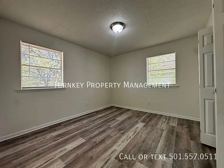 4112 Elam St — Photo 4
