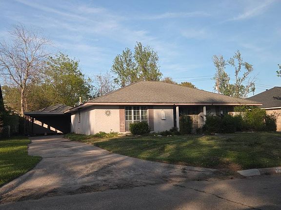 3rd image of 2315 Brookmere Dr