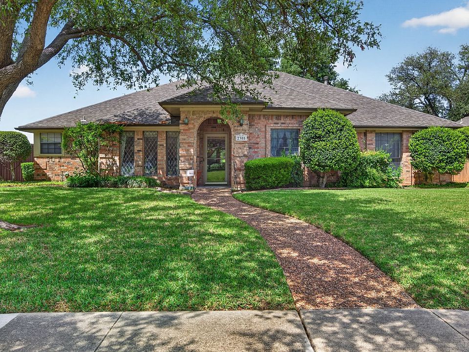 1st image of 2305 Skiles Dr