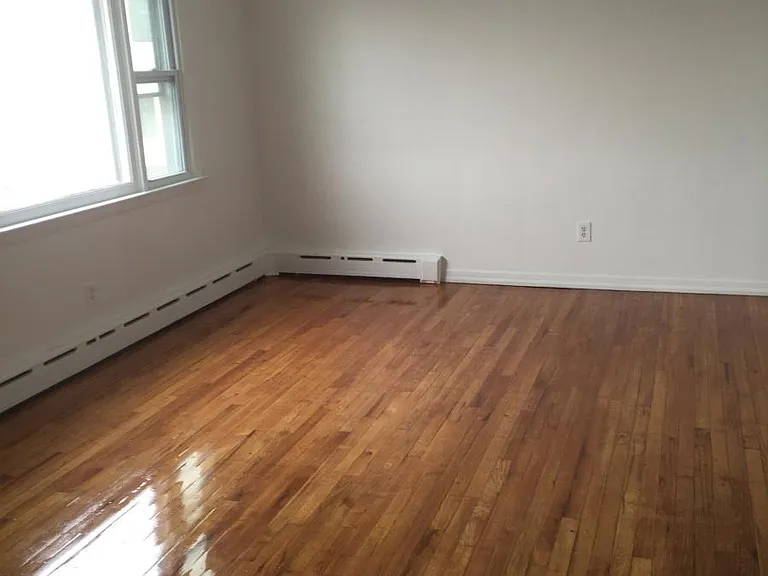 15 Spring St #1 — Photo 5