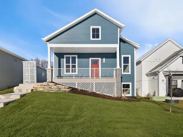 106 Lupine Avenue, Poynette, WI 53955