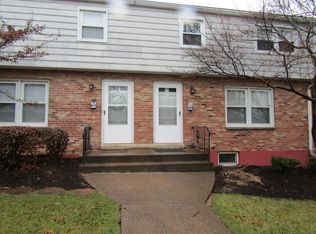 Townhomes at Pugh & Waring, State College, PA 16801