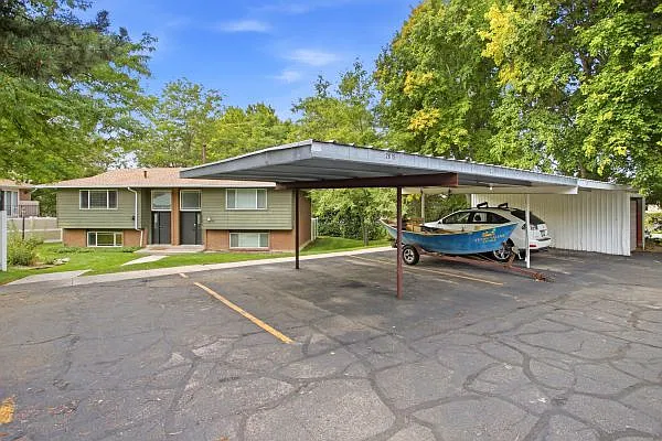 2 bed, 1150 sqft, $1,950 — Photo 3