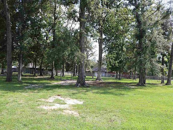 4th image of 1401 Dawnwood