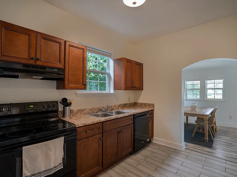212 Cumberland Dr — Photo 7