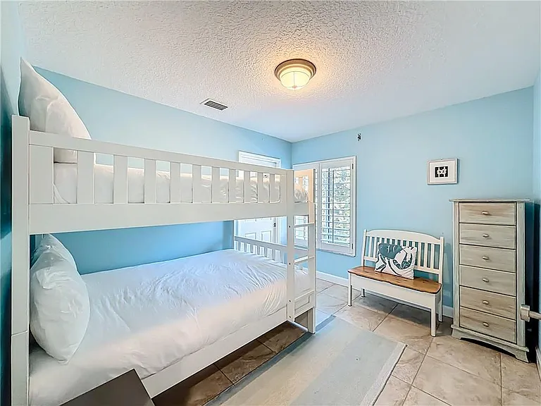 1810 E Sandpiper Rd — Photo 45
