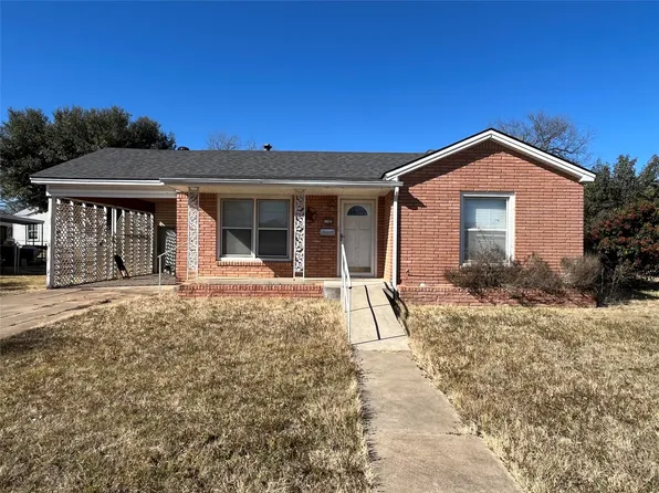 1103 W 11th St, Mc Gregor, TX 76657