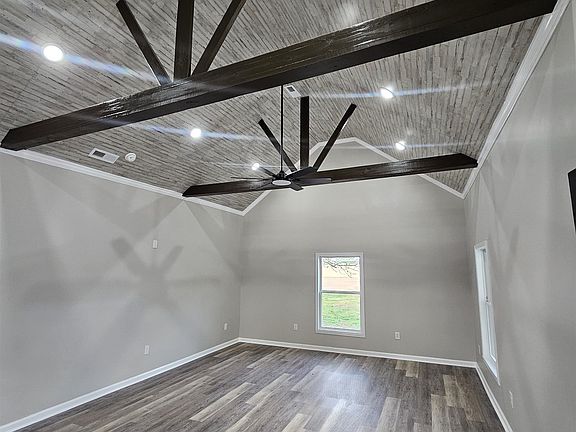 4th image of 1333 Honeysuckle Ln