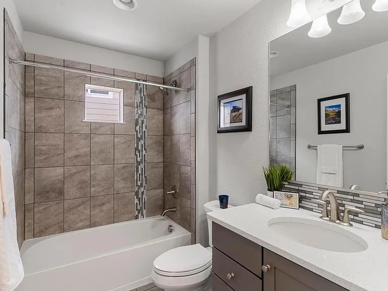15922 Lake Mist Dr — Photo 23