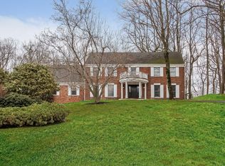 12 Birch Grove Dr, Armonk, NY 10504