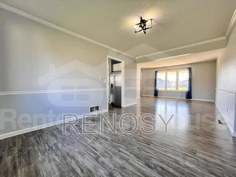 1709 NE Sherman Ct — Photo 11