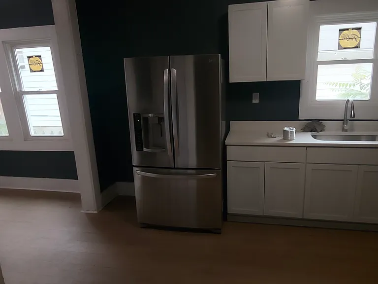 1242 S Reisner St — Photo 10