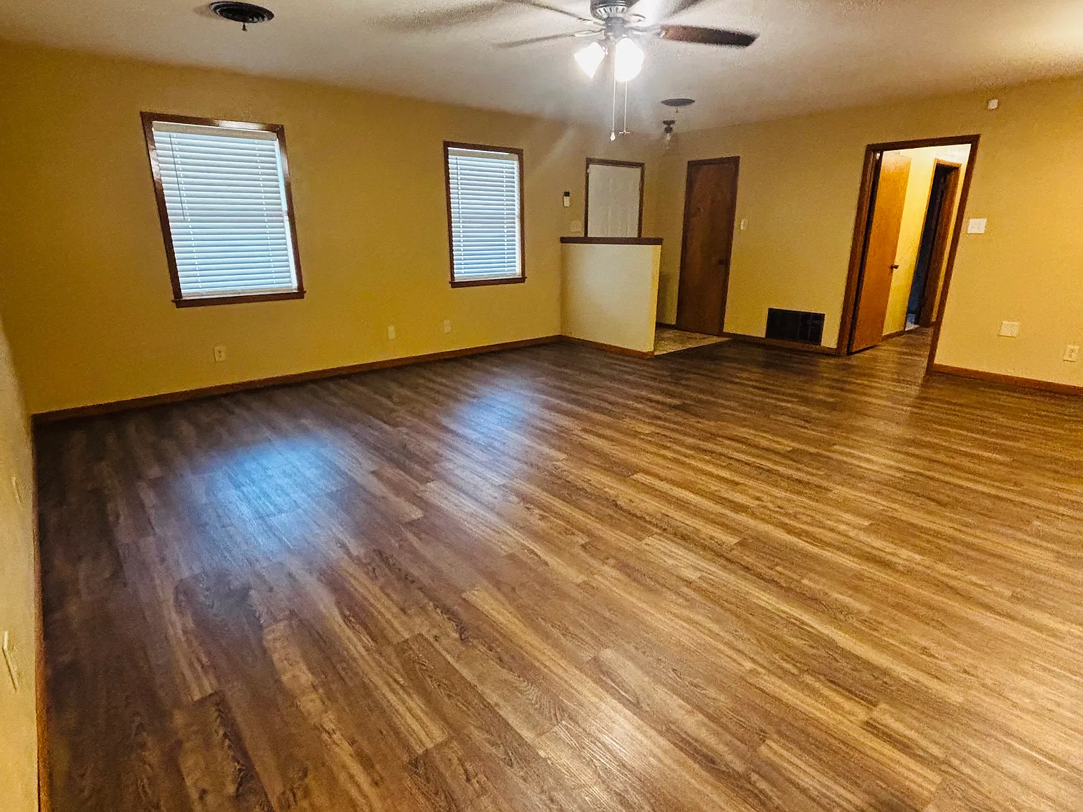3 bed, 1586 sqft, $2,500 — Photo 4