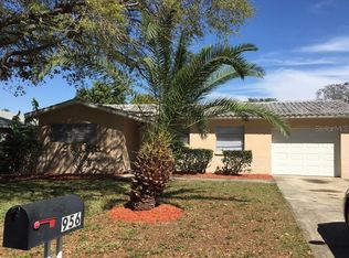 956 Wicks Dr, Palm Harbor, FL 34684