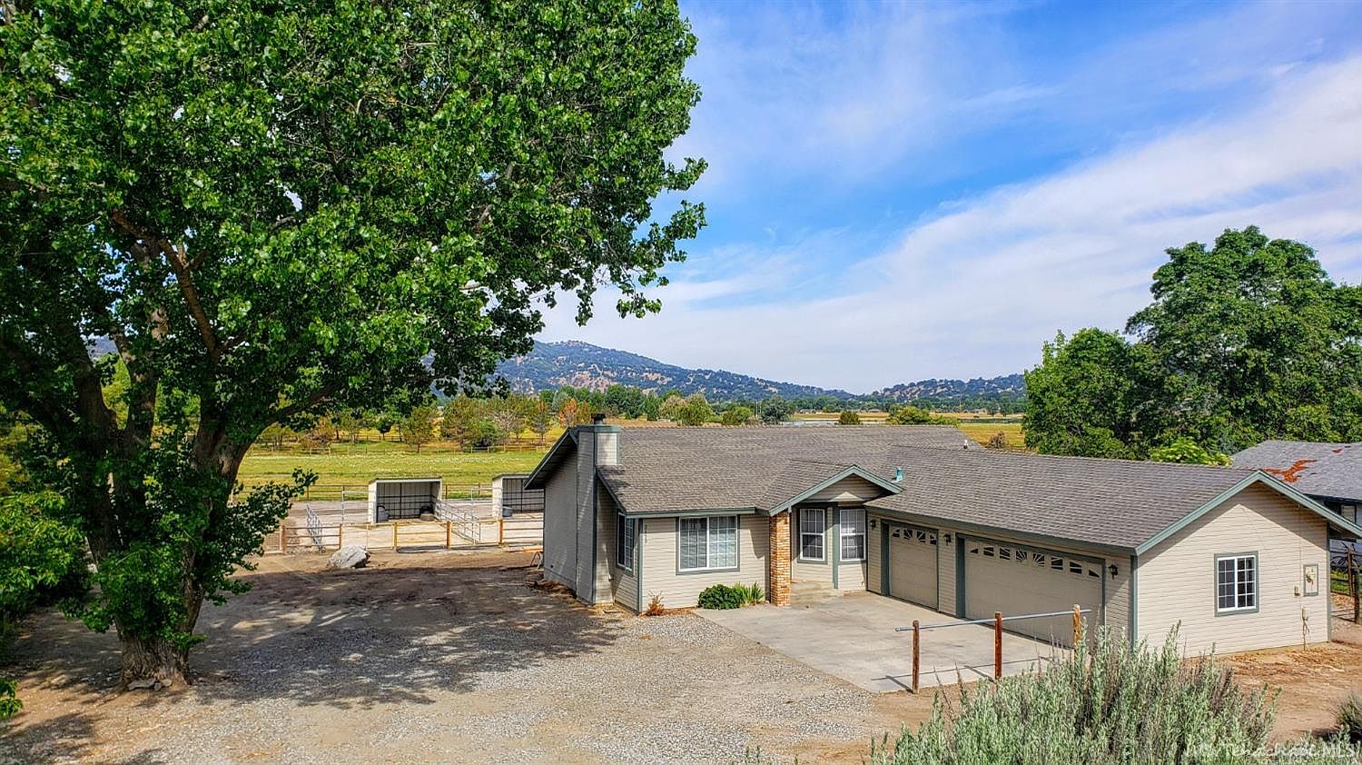 23561 Lakeview Dr, Tehachapi, CA 93561 Zillow