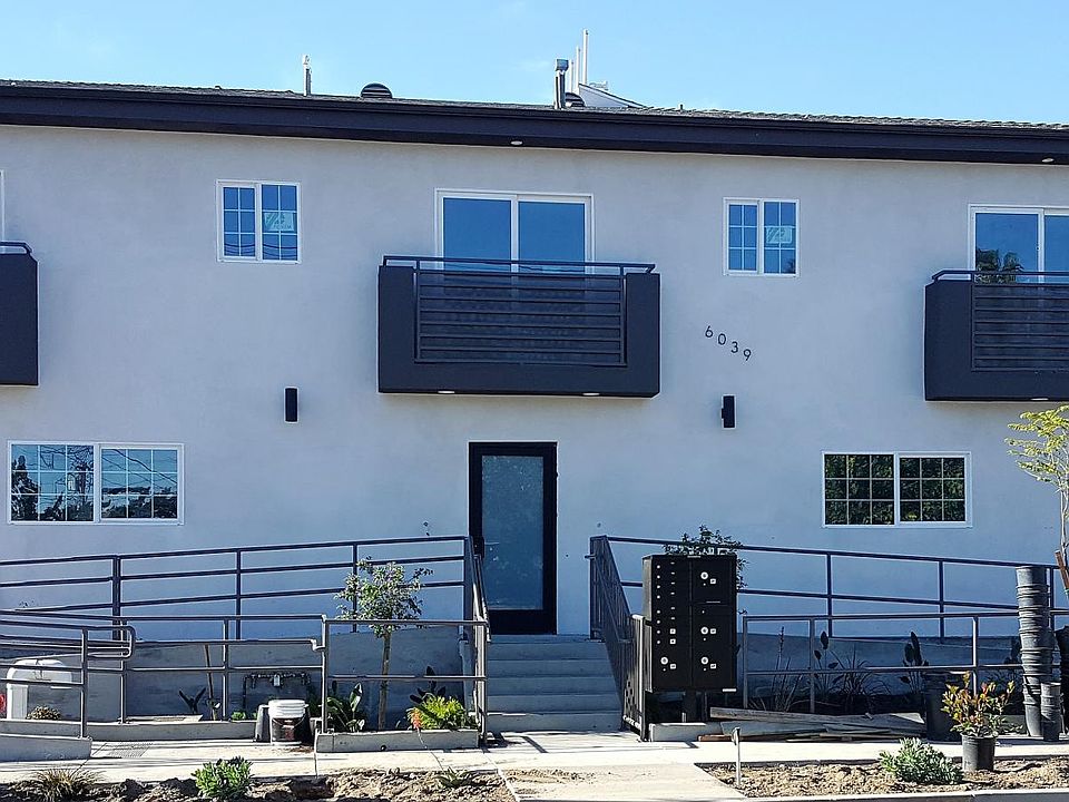 1st image of 6039 Craner Ave #101