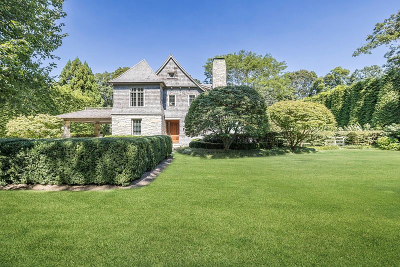 73 Sayres Path, Wainscott, NY 11975 | Out East