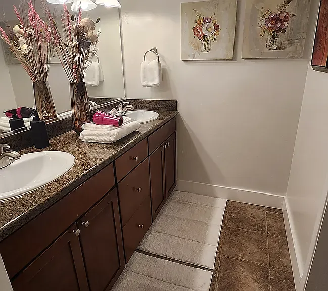 500 N St #403 — Photo 8