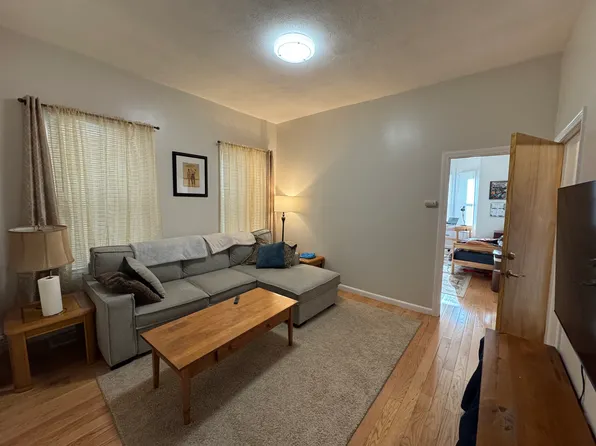 14 Chelsea St APT 1, Boston, MA 02128