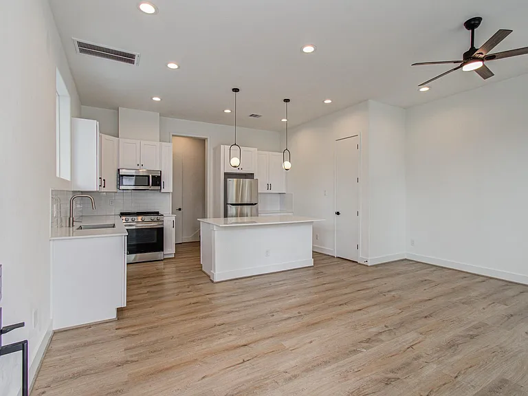 203 Danna Ln #A — Photo 6