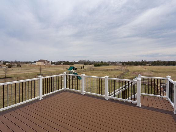 Trex deck w/ lighting