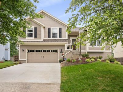 930 W Elizabeth St, Olathe, KS, 66061