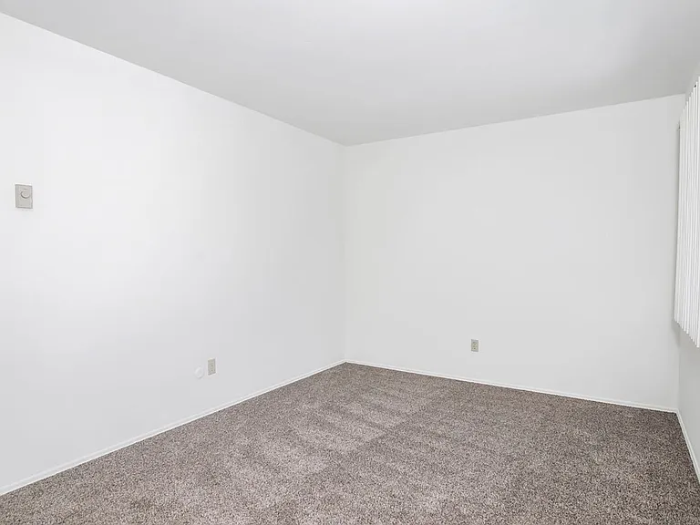 1150 Grand Ave #D — Photo 15