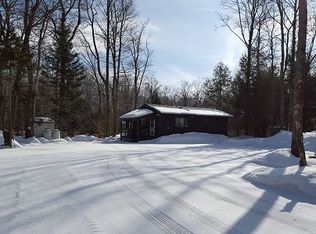 100 Little John Dr, Redfield, NY 13437