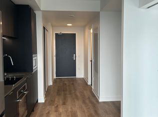 3009 Novar Rd E #1814, Mississauga, ON L5B 1S4