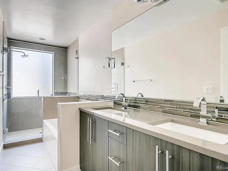 1824 Julian St #2 — Photo 13