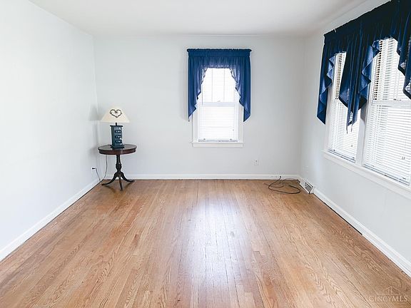 2nd image of 229 McGuire Ln