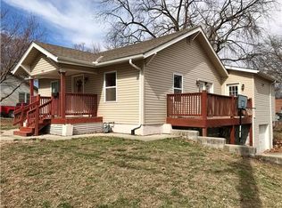9912 E 9th St, Independence, MO 64053