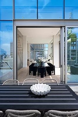 2nd image of 601 Washington St Penthouse E
