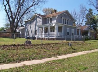 816 S Okmulgee Ave, Okmulgee, OK 74447