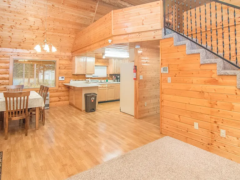 45621 King Dr — Photo 11