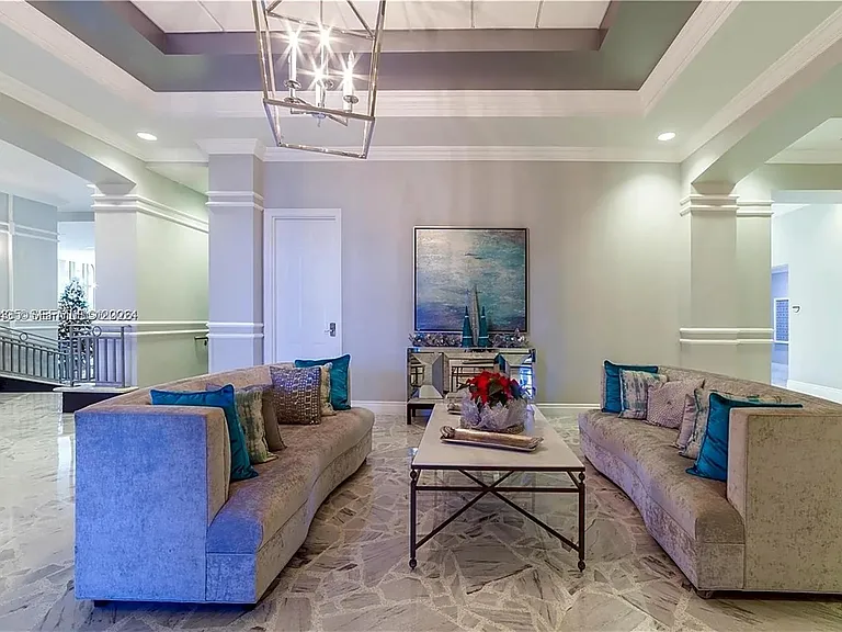 2501 S Ocean Dr #429 — Photo 3