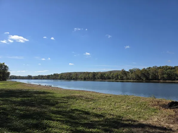 14 Joe Baker Rd, Batesville, AR 72501