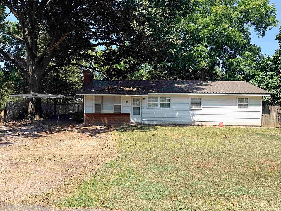 1st image of 303 Choate St