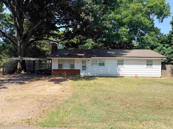 303 Choate St, Tuckerman, AR 72473