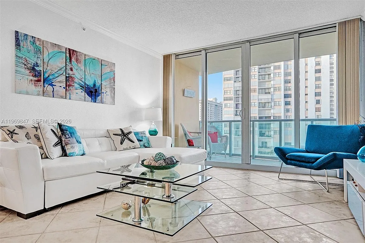 Building Photo - 2501 S Ocean Dr #538