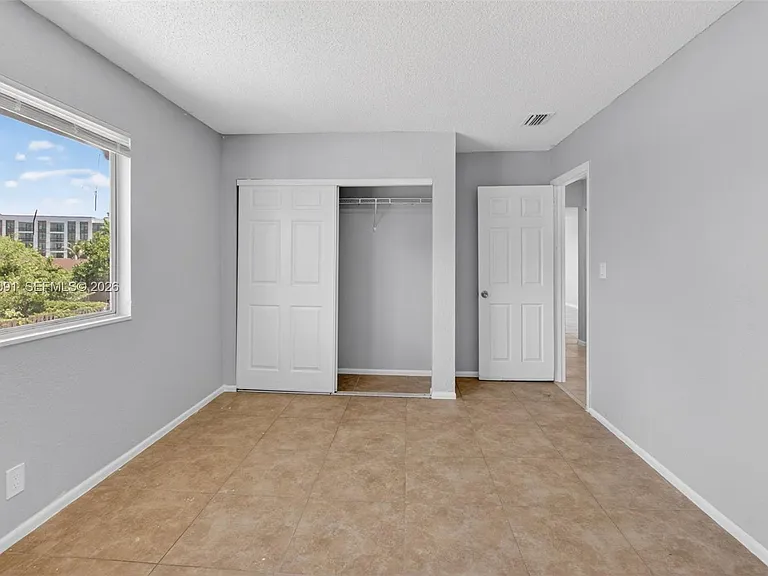 2201 Catherine Dr #3 — Photo 18