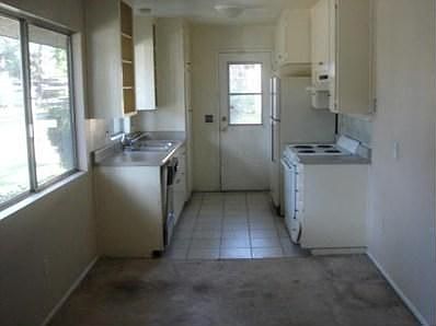 4th image of 2121 E Grand Ave Unit F20