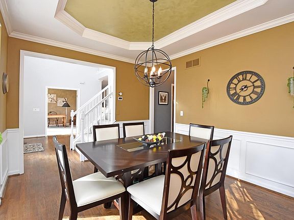 5th image of 1220 Silvercreek Cir