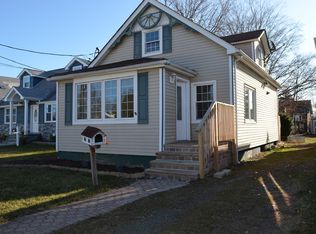 1750 Dannet Pl, East Meadow, NY 11554