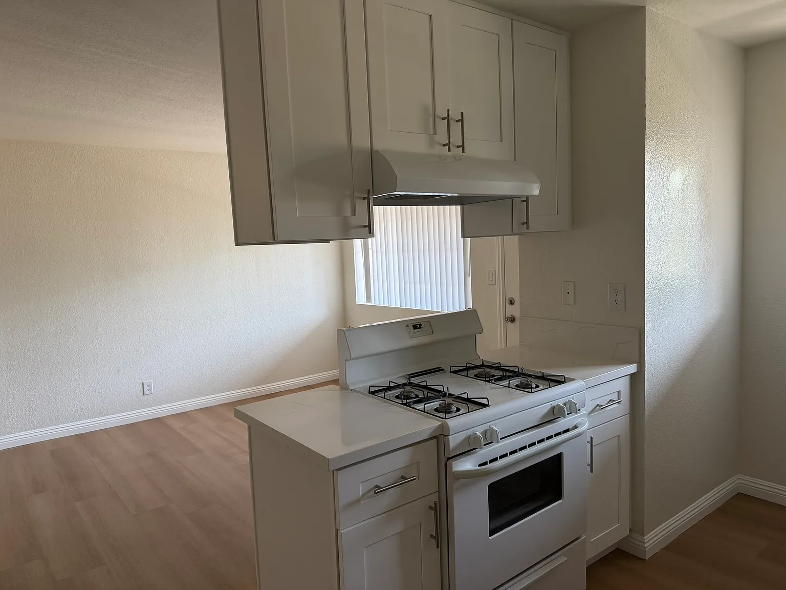 1 bed, $1,980 — Photo 3