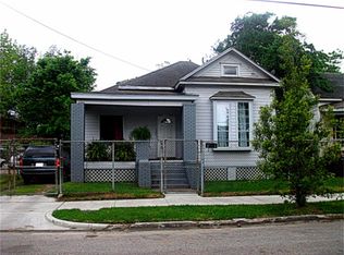 1907 Common St, Houston, TX 77009